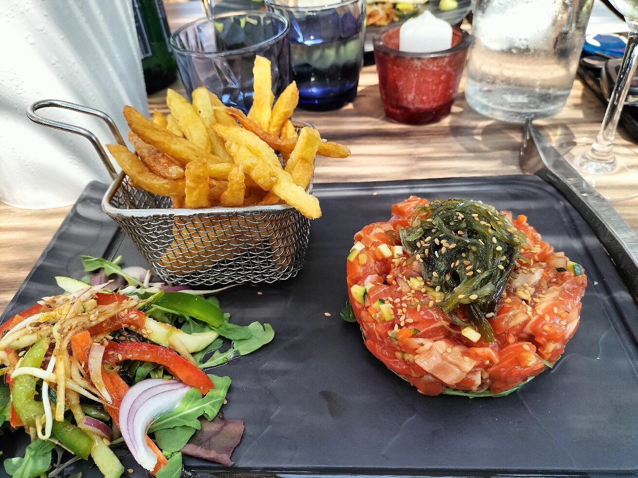 Tartare de saumon frais